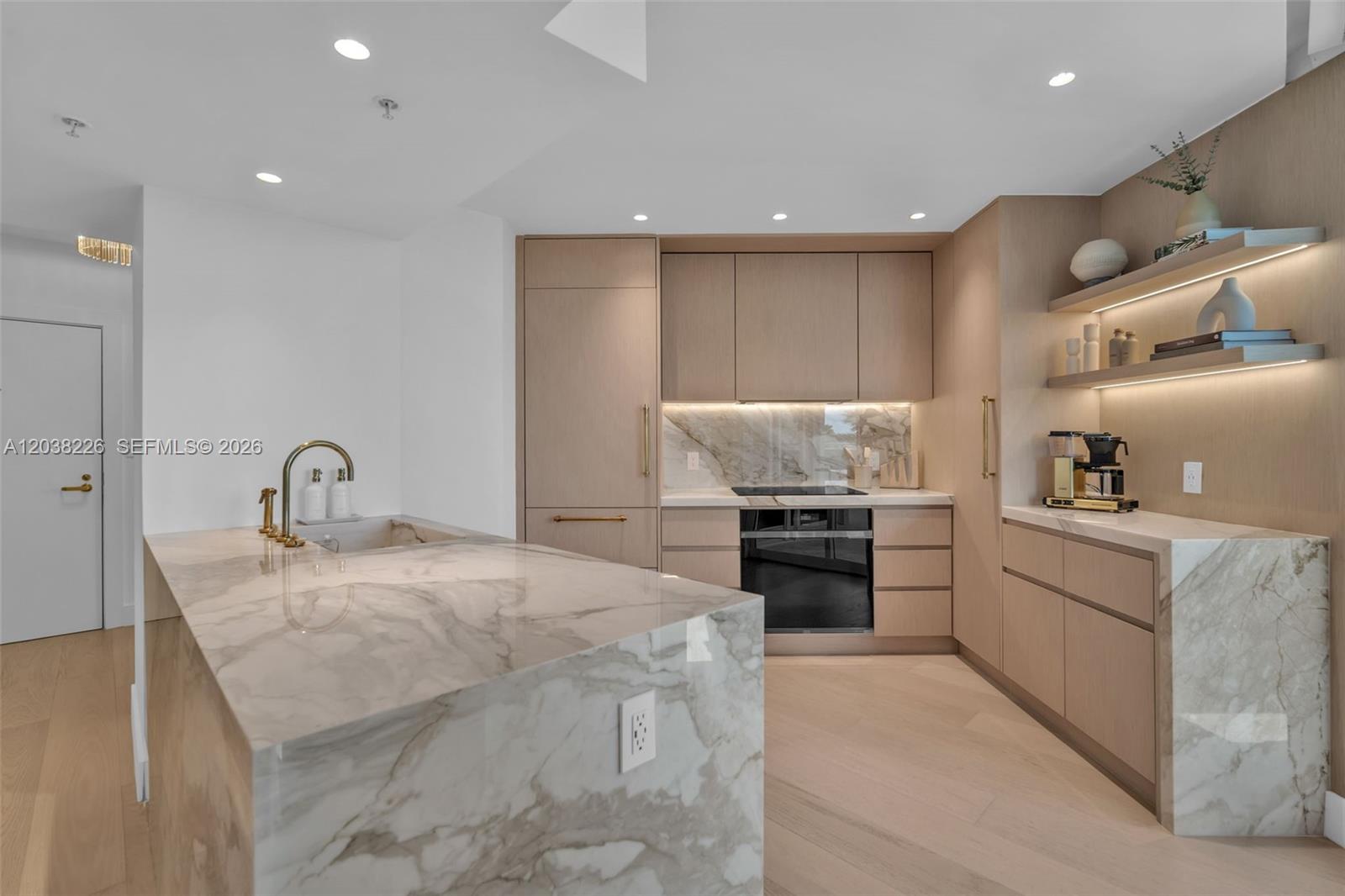 9201 Collins Avenue 422 Property Photo 13