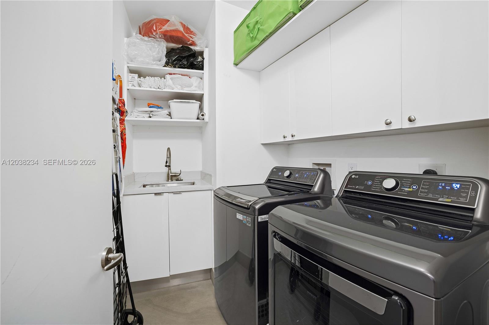 901 Brickell Key Boulevard 2408 Property Photo 34