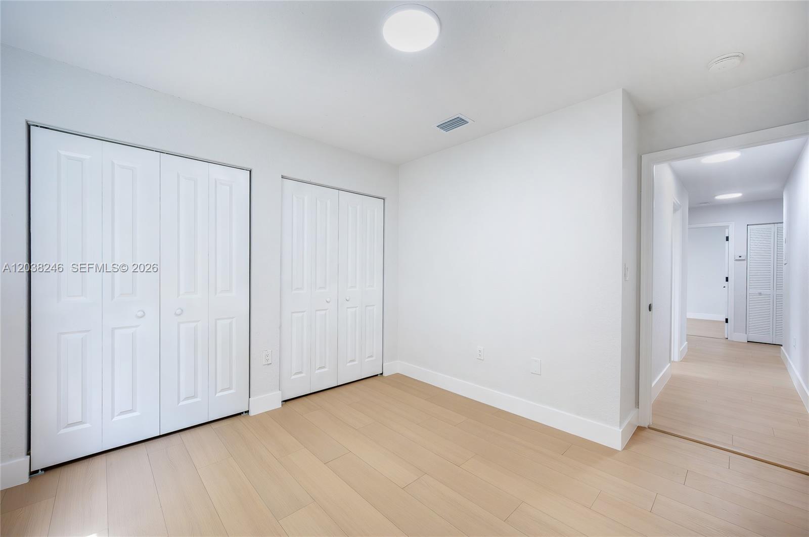 A12038246 Property Photo 38