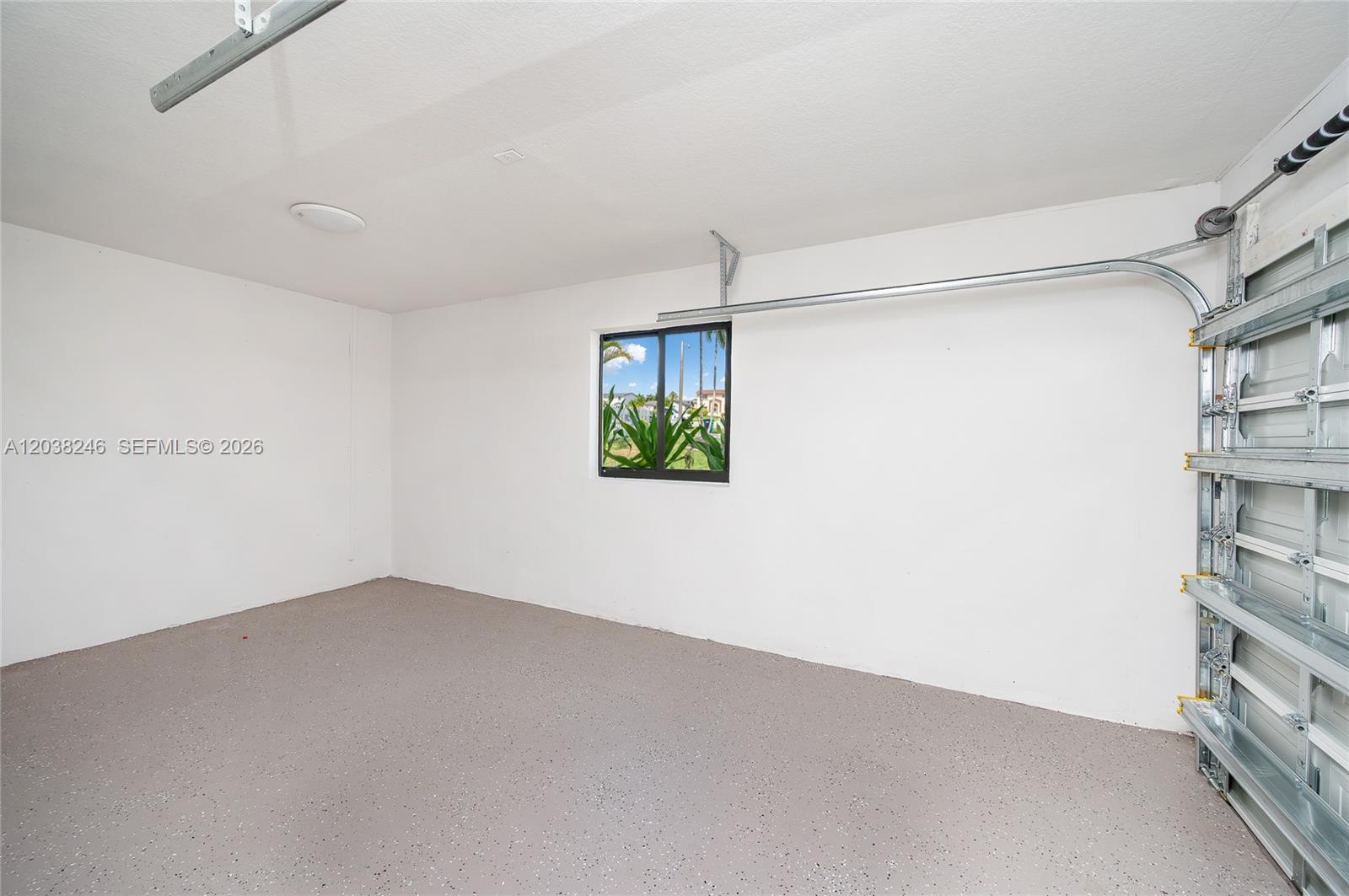 A12038246 Property Photo 45