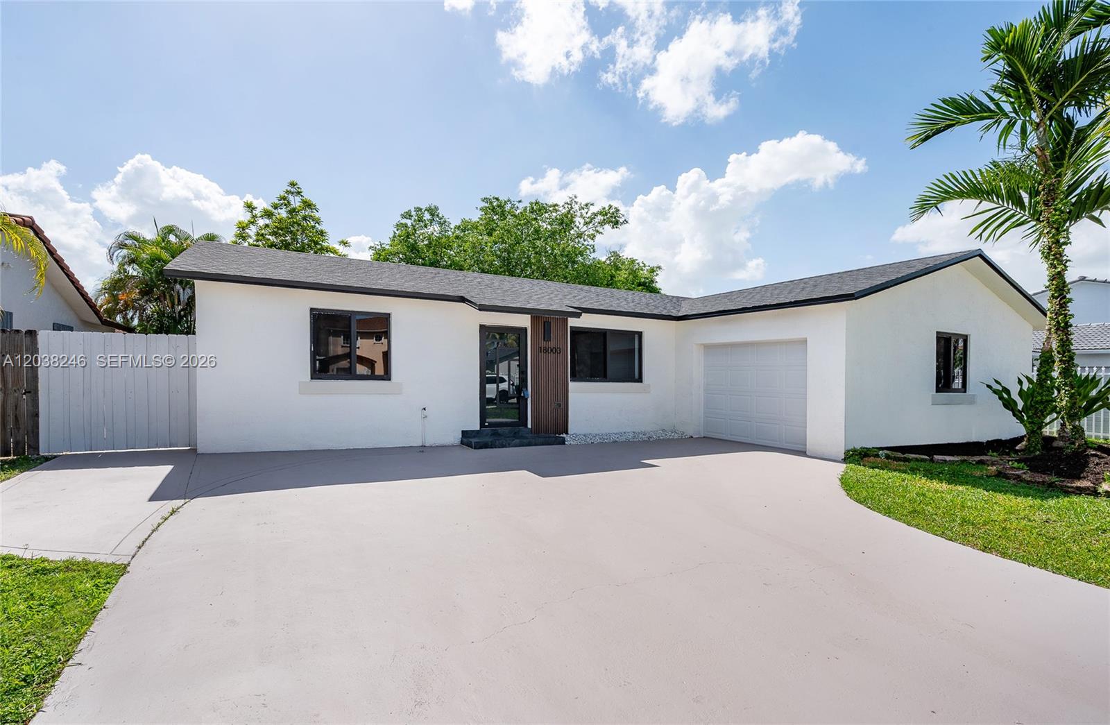 A12038246 Property Photo 54