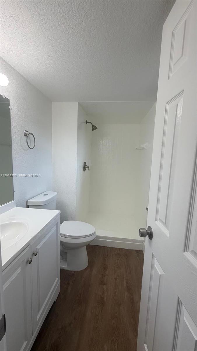 2580 Nw 62nd Avenue Property Photo 7