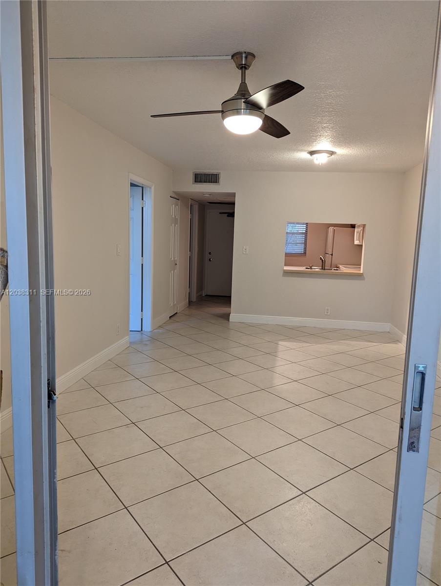 9460 Tangerine Place 101 Property Photo 2