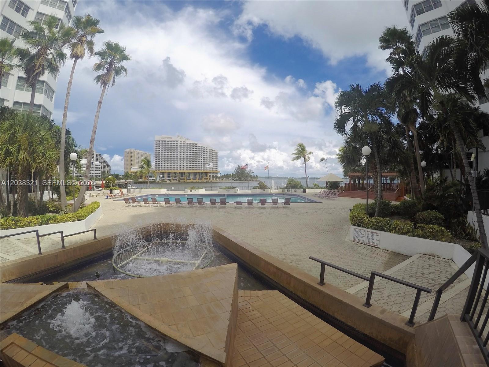 801 Brickell Bay Drive 364 Property Photo 17