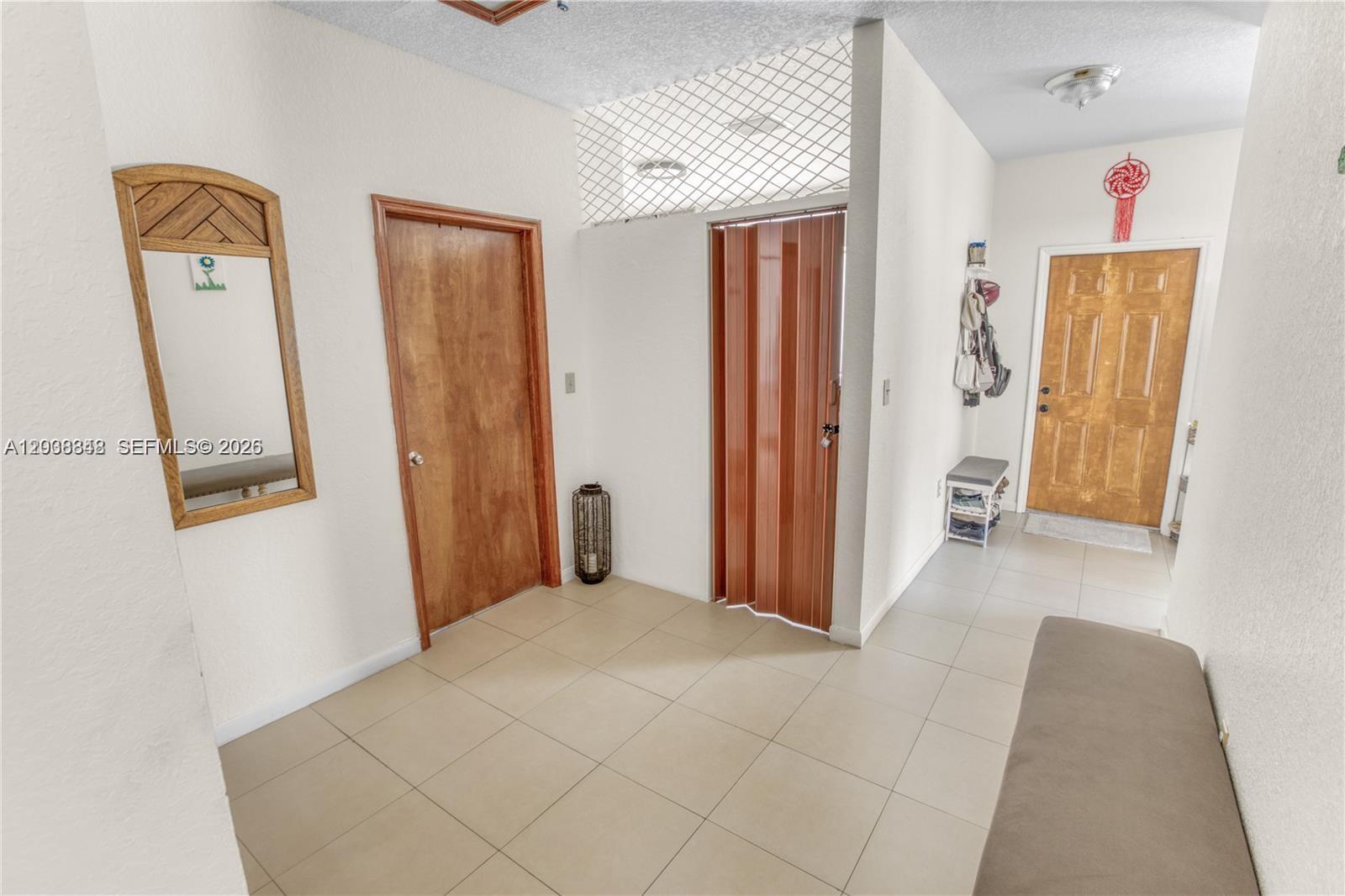 311 Nw 95th Street Property Photo 4