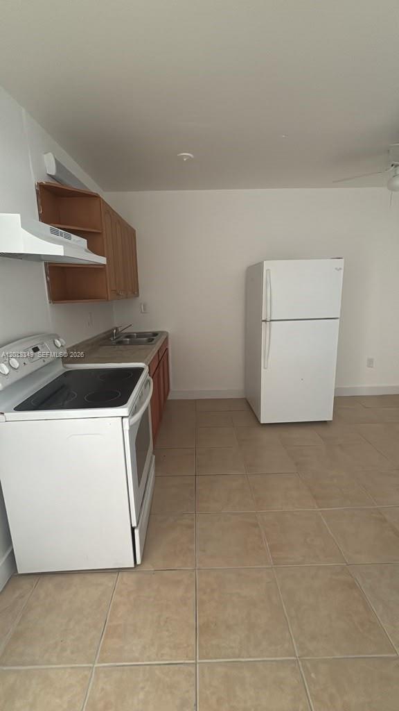 8450 Ne Miami Court 4 Property Photo 7