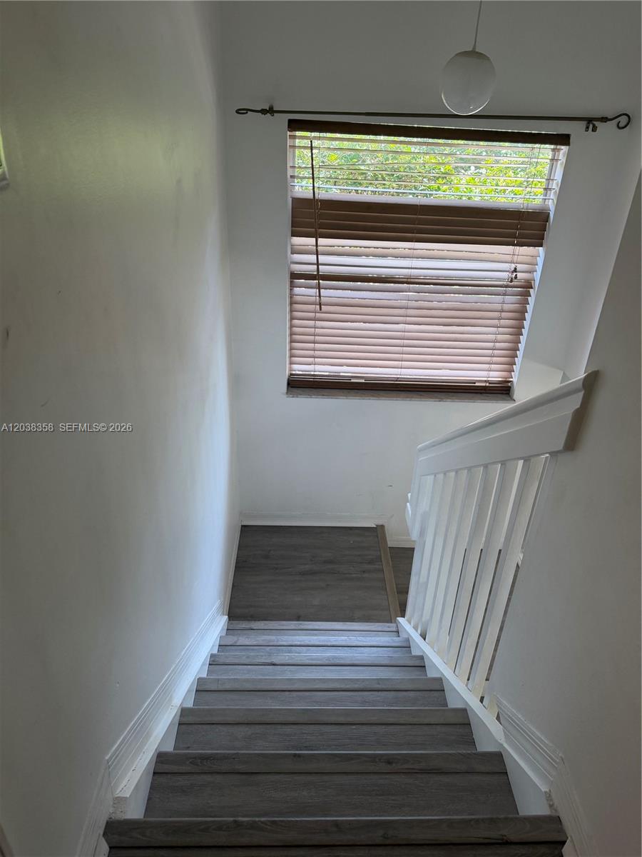 2321 Mariner Court 2810 Property Photo 8