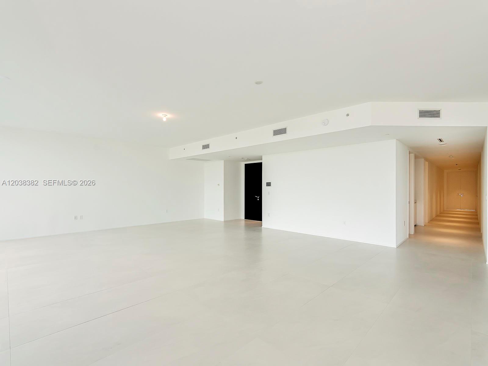 1000 Biscayne Boulevard 2002 Property Photo 2
