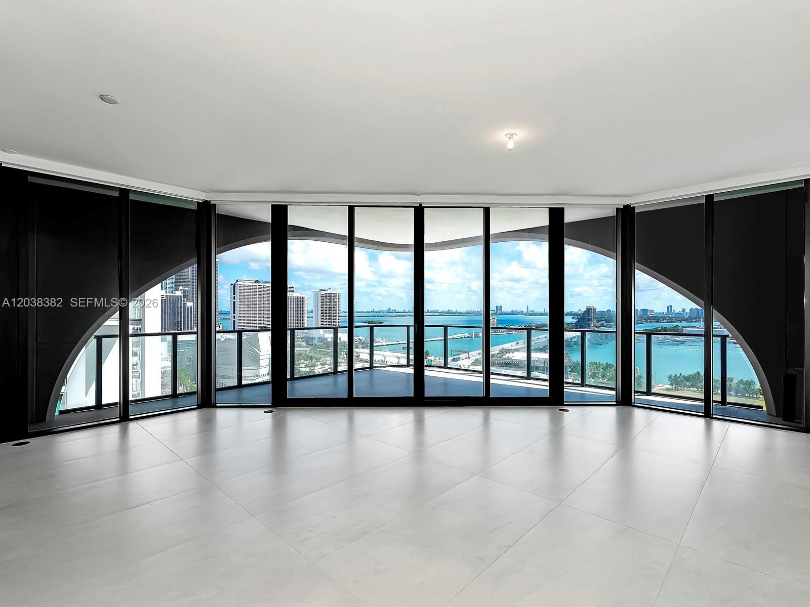 1000 Biscayne Boulevard 2002 Property Photo 5