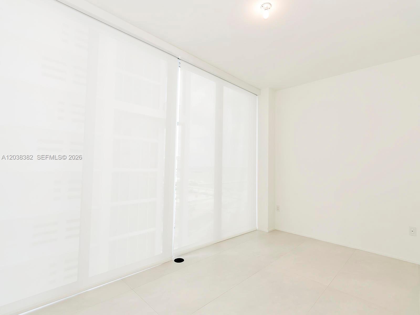 1000 Biscayne Boulevard 2002 Property Photo 42