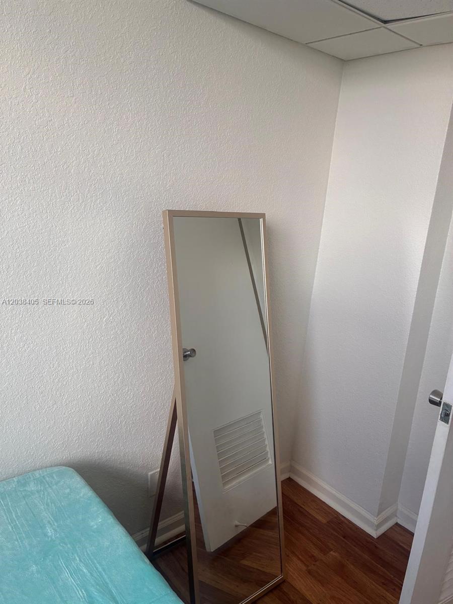 3901 S Ocean Drive 14q Property Photo 5