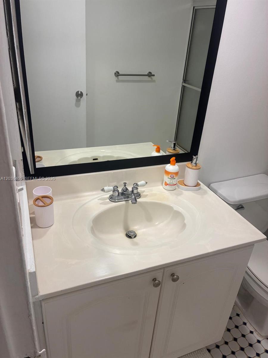 3901 S Ocean Drive 14q Property Photo 6