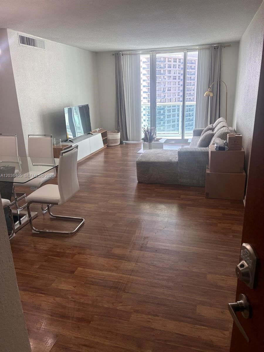 3901 S Ocean Drive 14q Property Photo 12