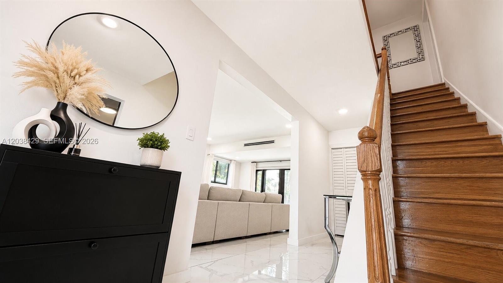 A12038429 Property Photo 4