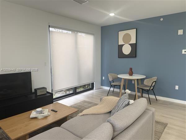 2201 Polk Street 101 Property Photo 5