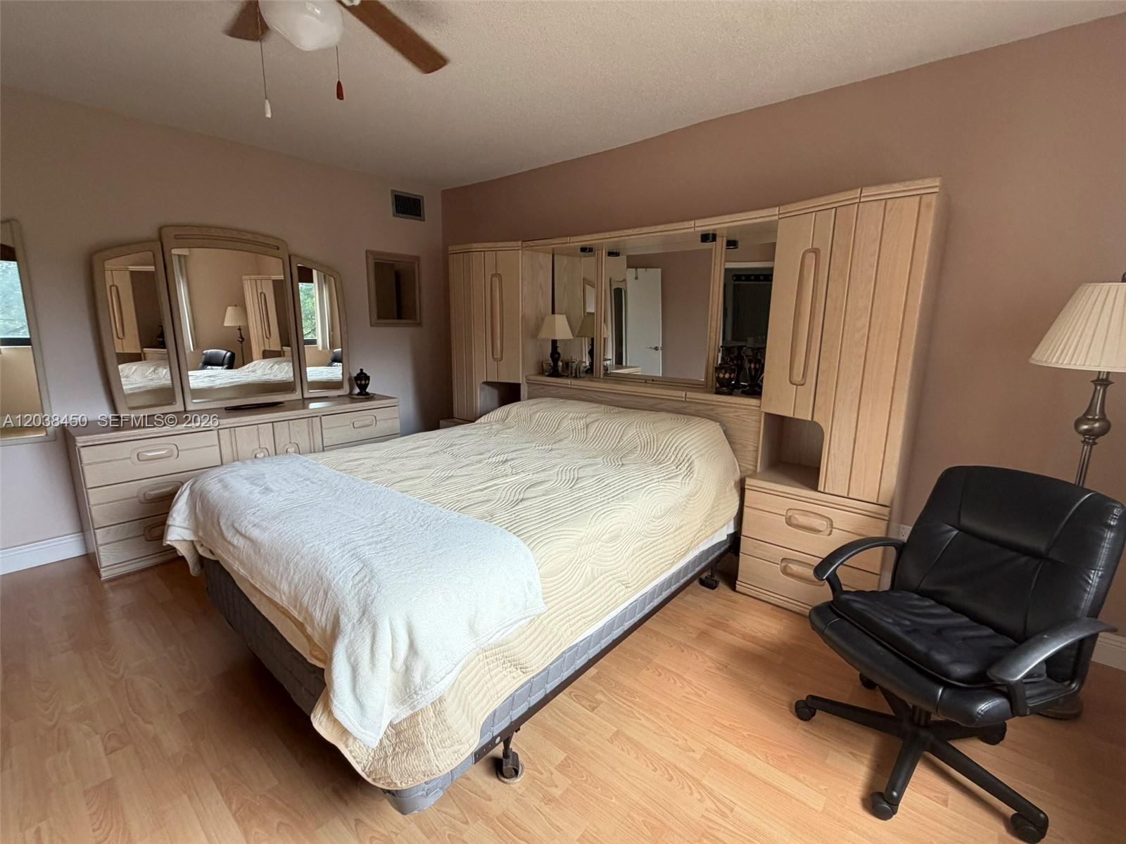 4960 E Sabal Palm Boulevard 308 Property Photo 25
