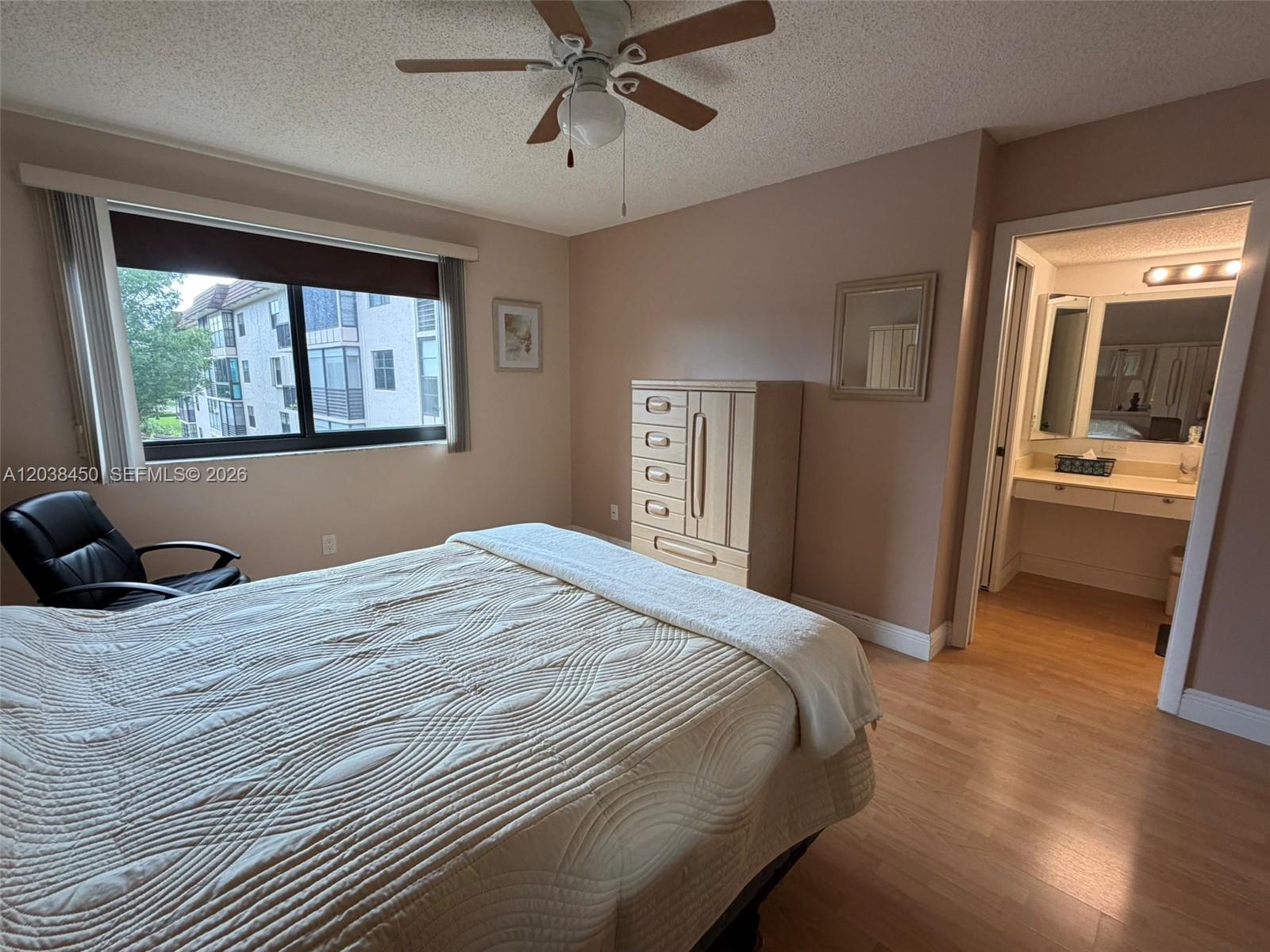 4960 E Sabal Palm Boulevard 308 Property Photo 27