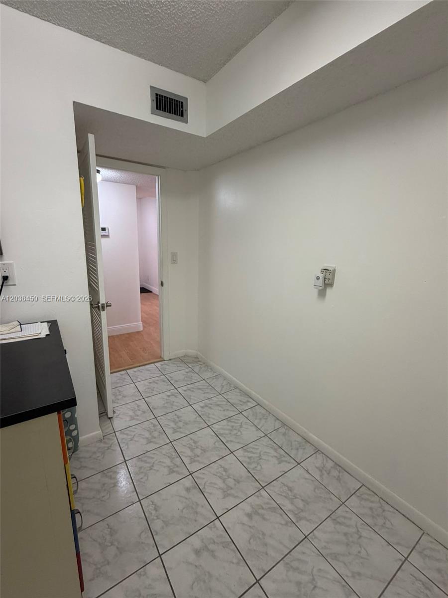 4960 E Sabal Palm Boulevard 308 Property Photo 32