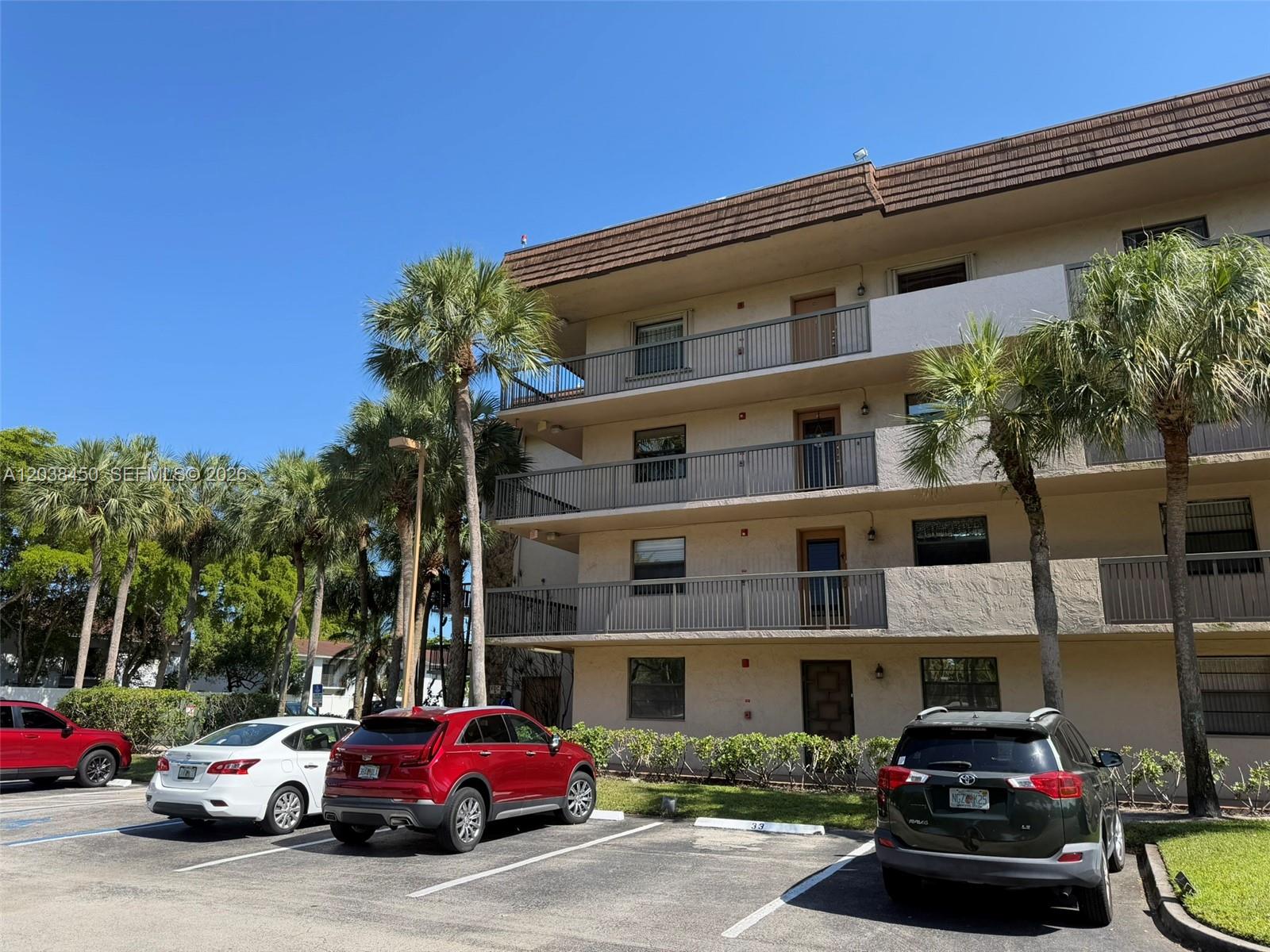4960 E Sabal Palm Boulevard 308 Property Photo 41