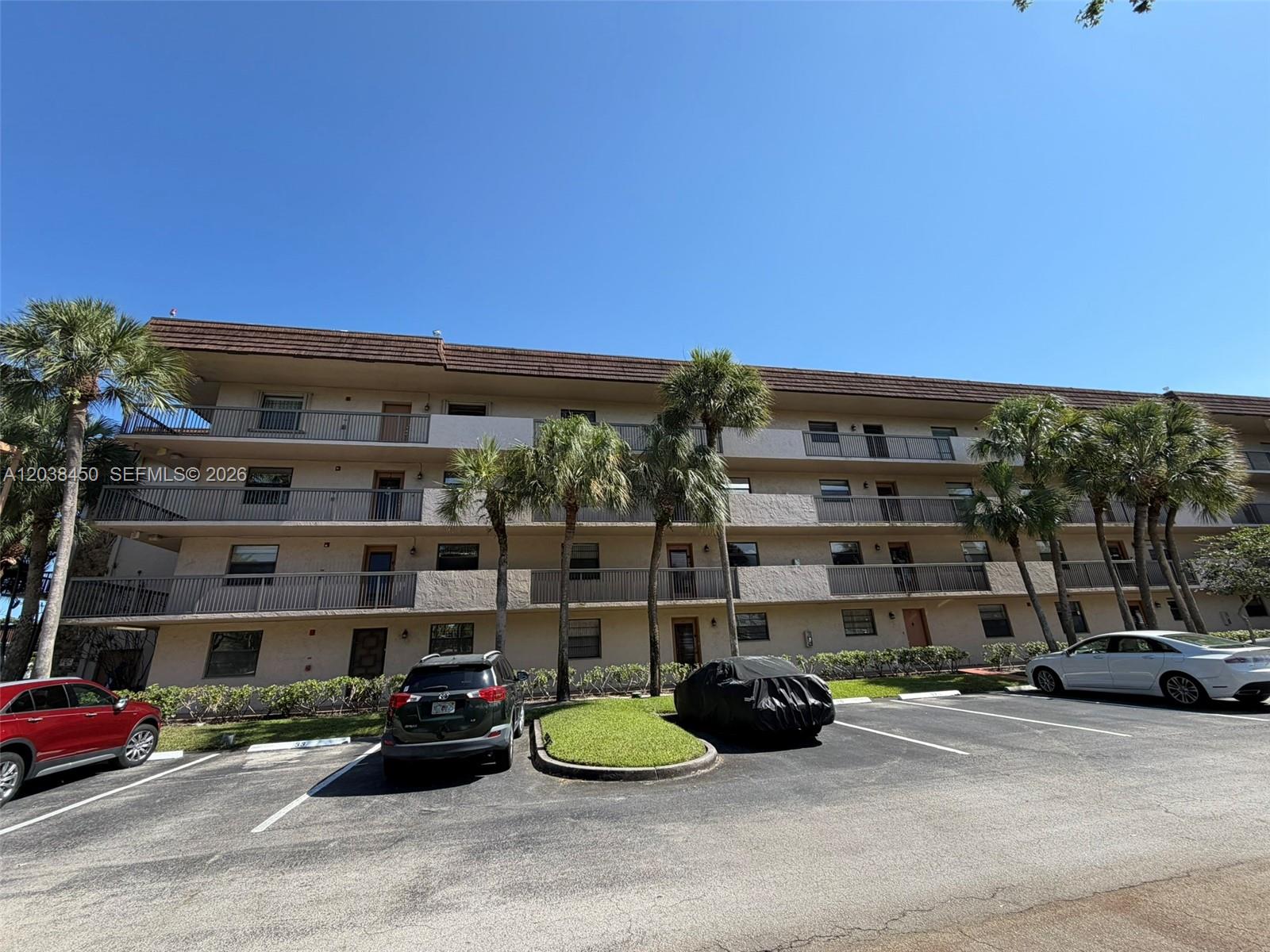 4960 E Sabal Palm Boulevard 308 Property Photo 42