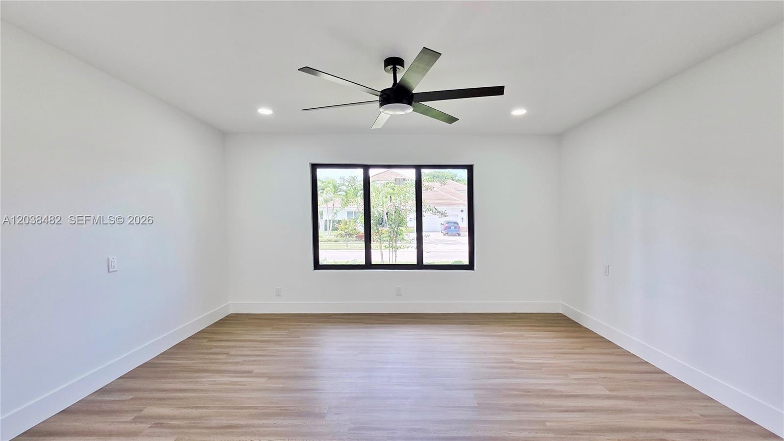 7190 Valencia Drive Property Photo 18