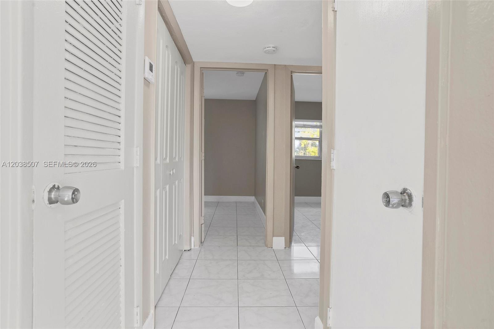 1333 S Dixie Highway 222 Property Photo 15