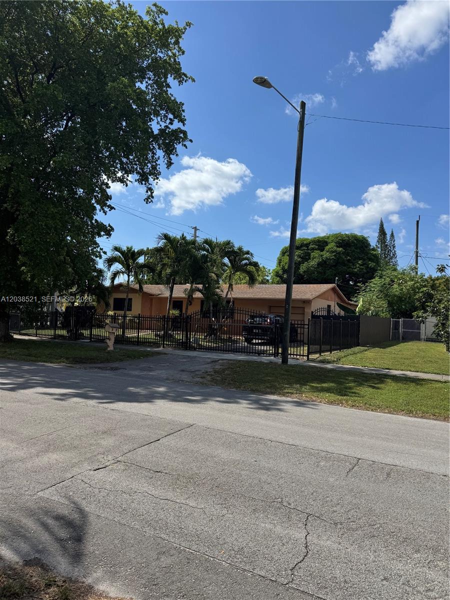 A12038521 Property Photo 1