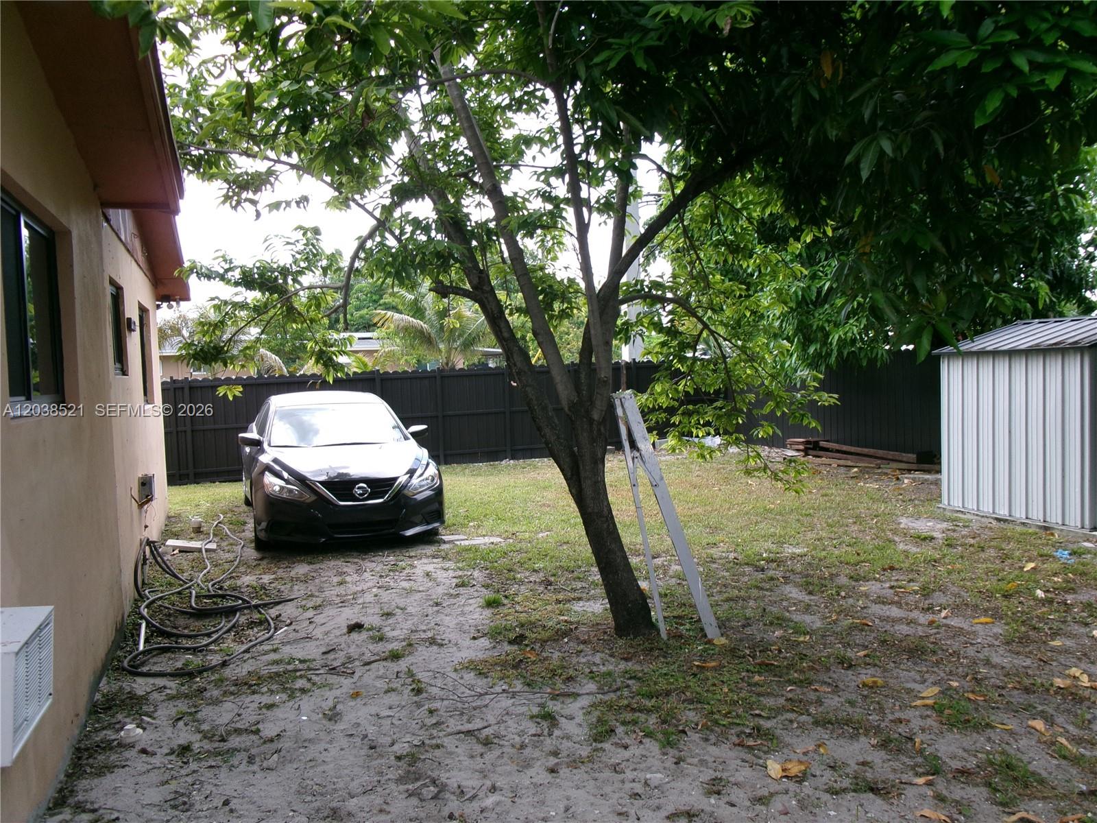 A12038521 Property Photo 5