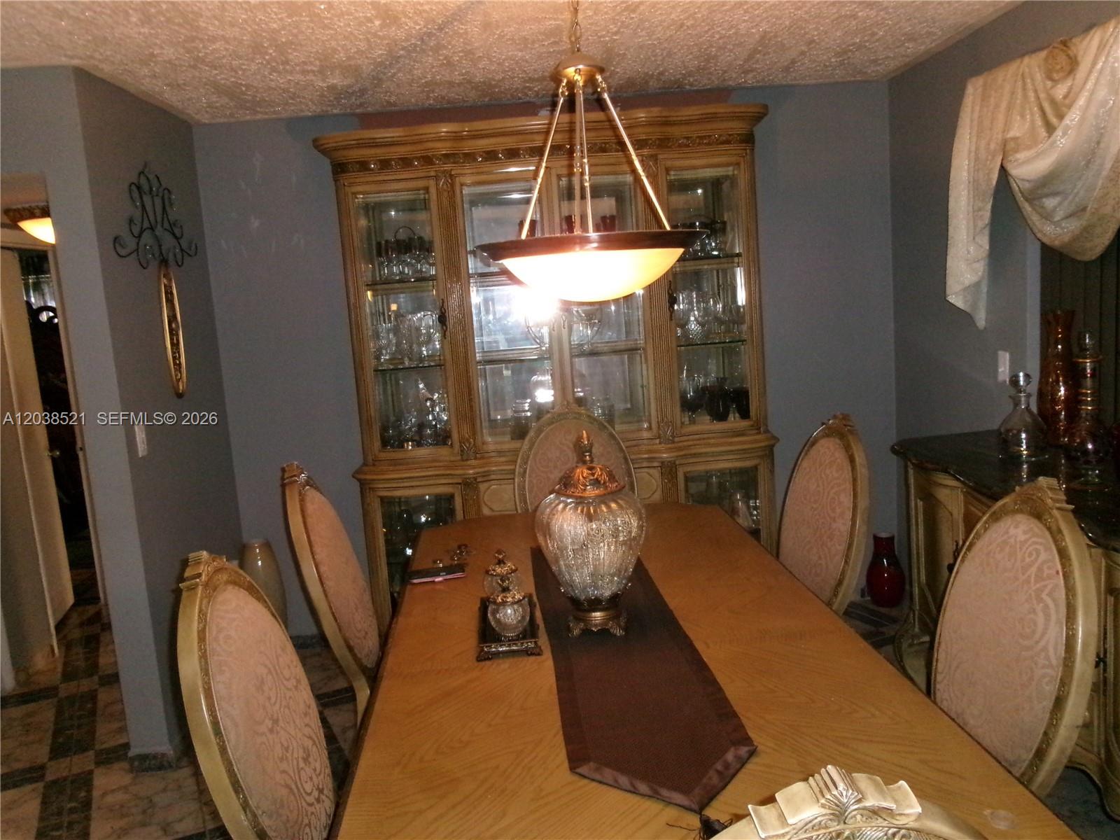 A12038521 Property Photo 10
