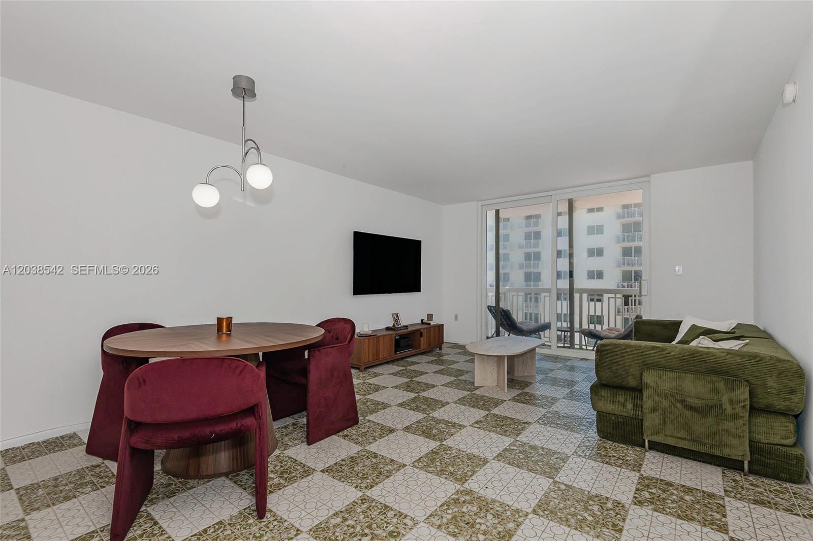 401 Ocean Drive 810 Property Photo 1