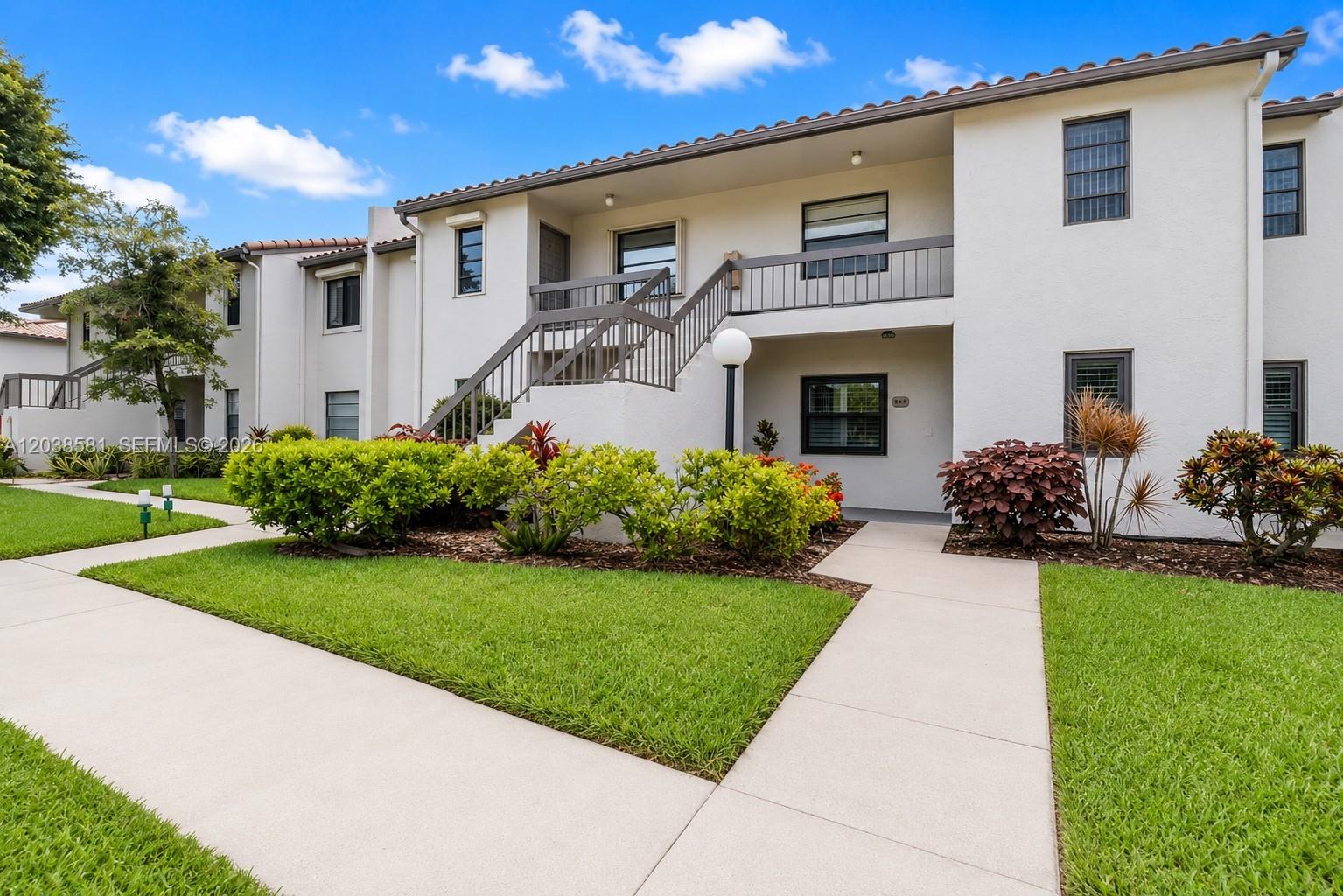 21650 Juego Circle 24H Property Photo 1