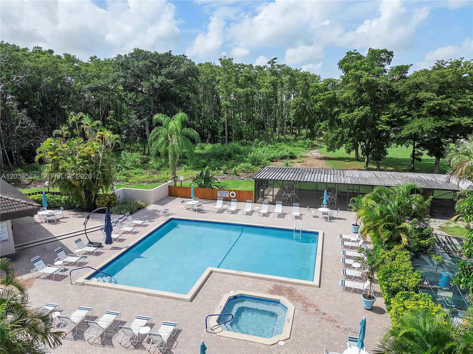 21650 Juego Circle 24h Property Photo 26