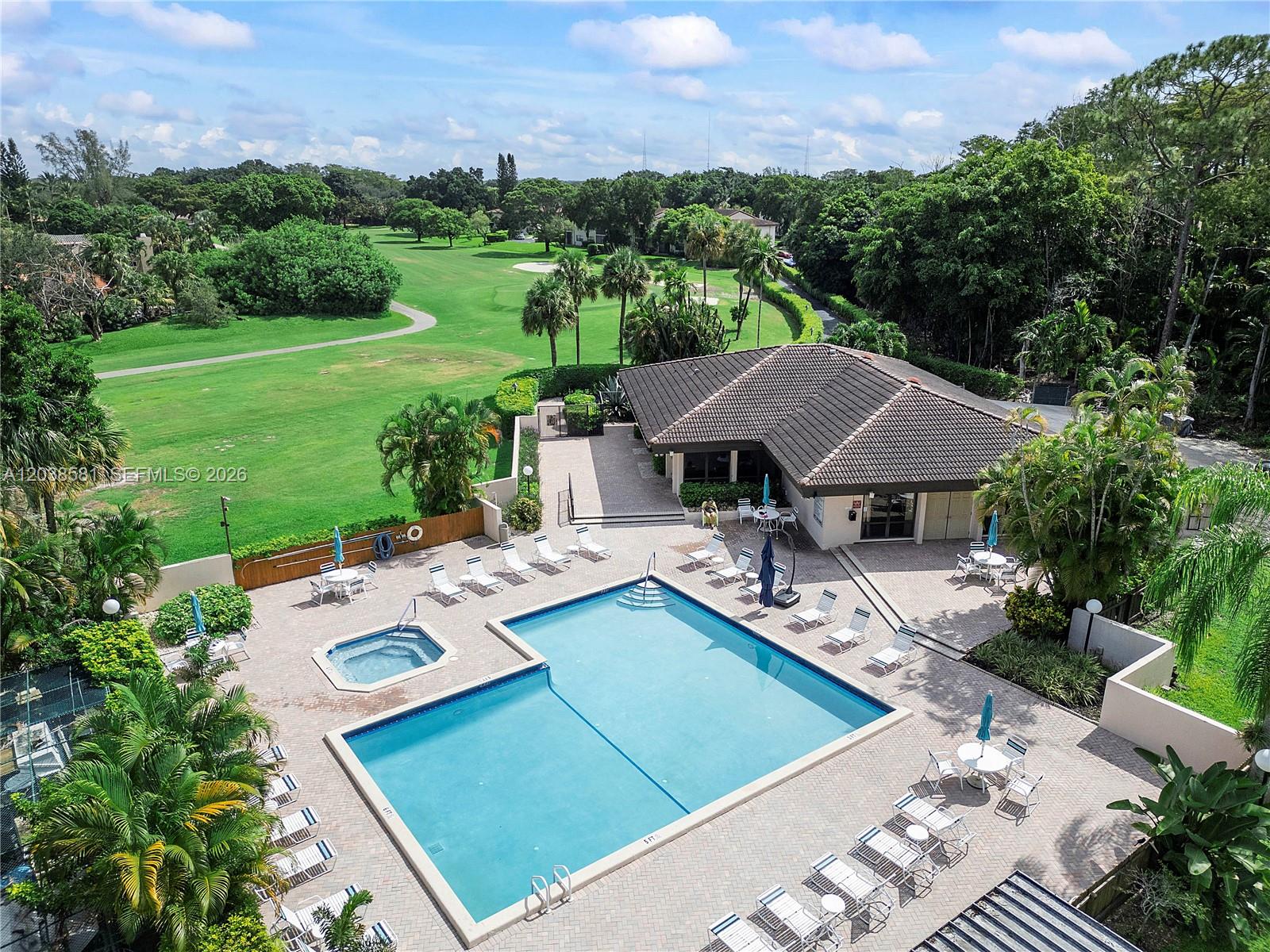 21650 Juego Circle 24h Property Photo 27