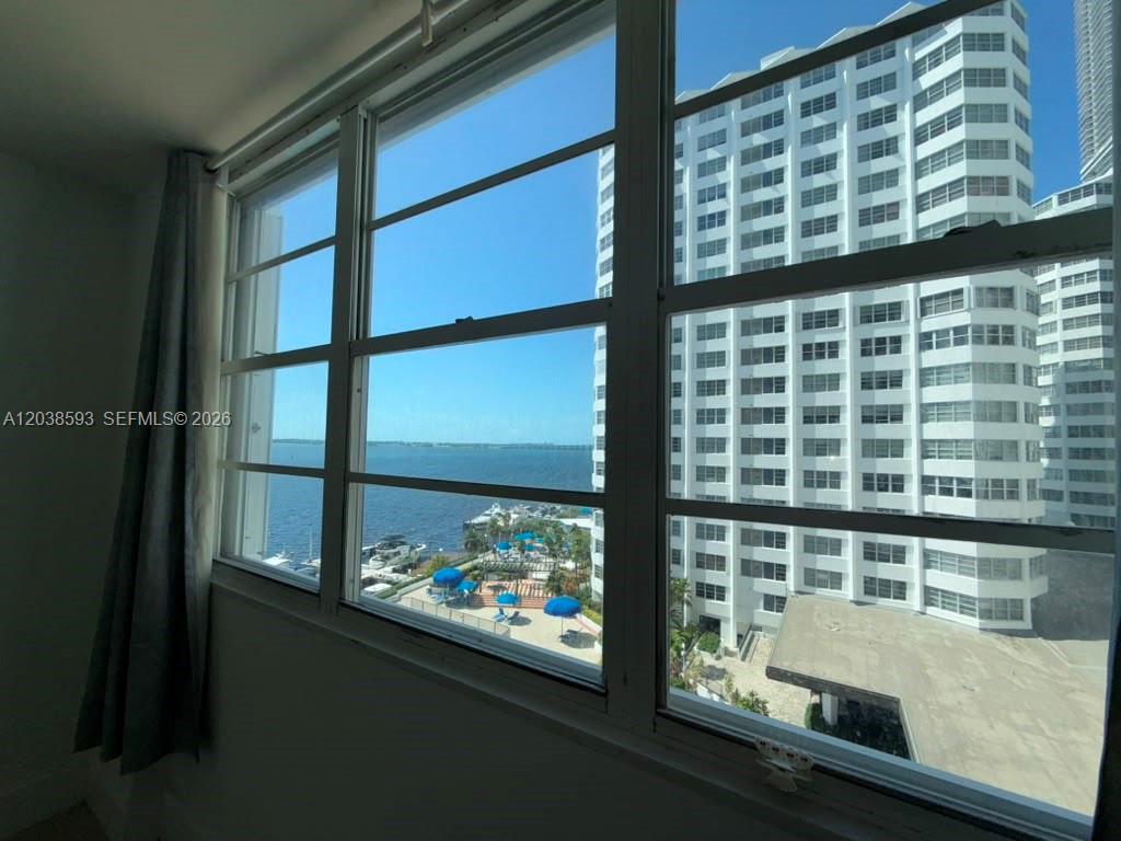801 Brickell Bay Drive 765 Property Photo 11