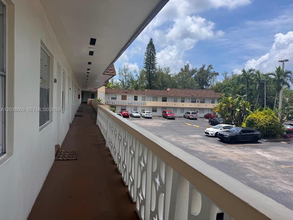 1860 Venice Park Drive 208