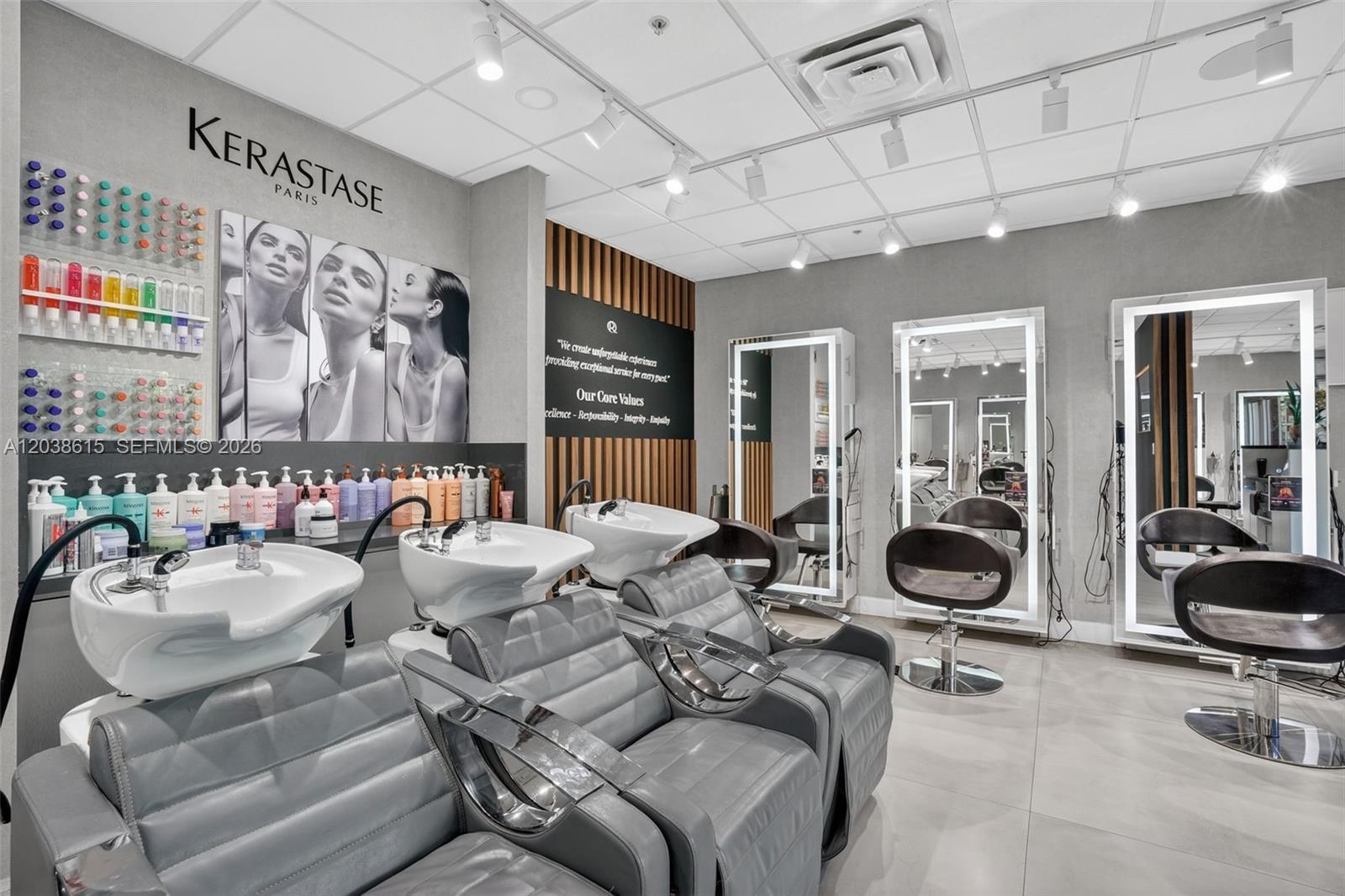 Second Generation Second Generation Beauty Salon For Lease In Hi Property Photo 6