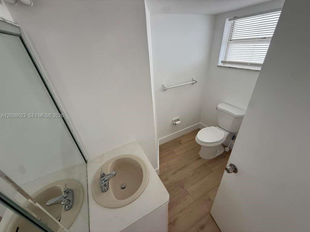 1750 Ne 191st Street 508-2 Property Photo 22