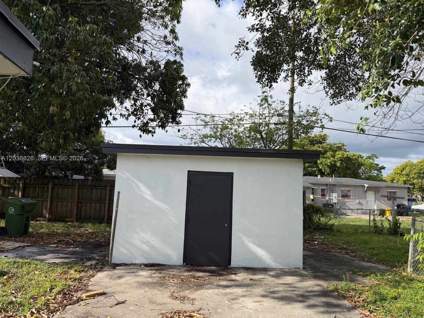 1600 Nw 13th Court 1 Property Photo 3