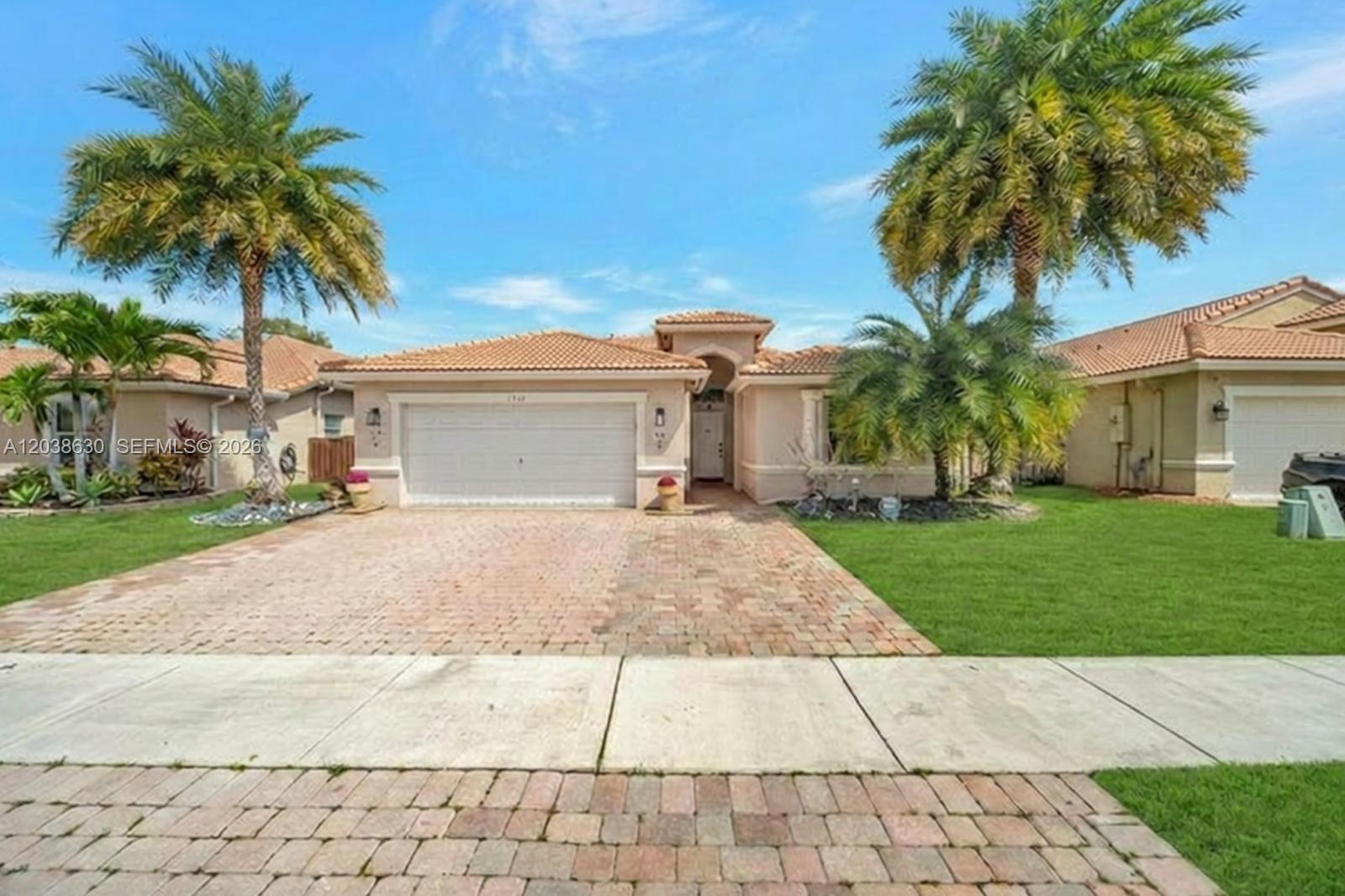 1531 Sw 194th Terrace Property Photo 2