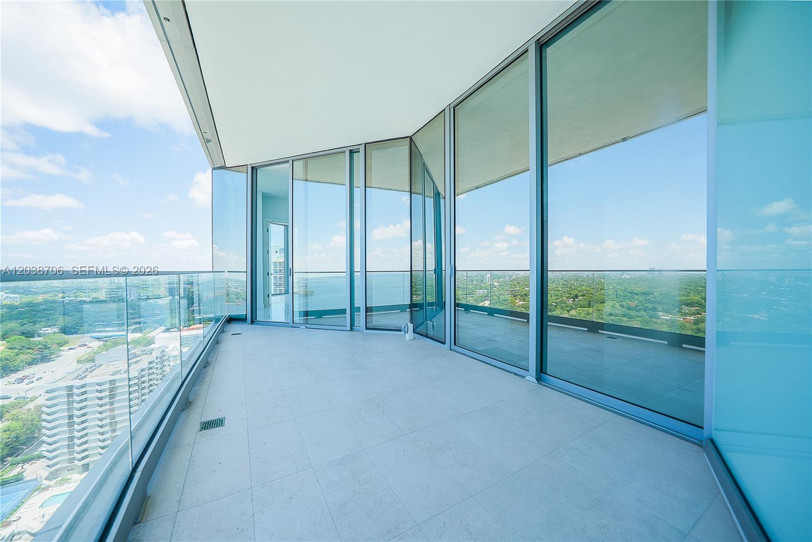 A12038706 Property Photo 23