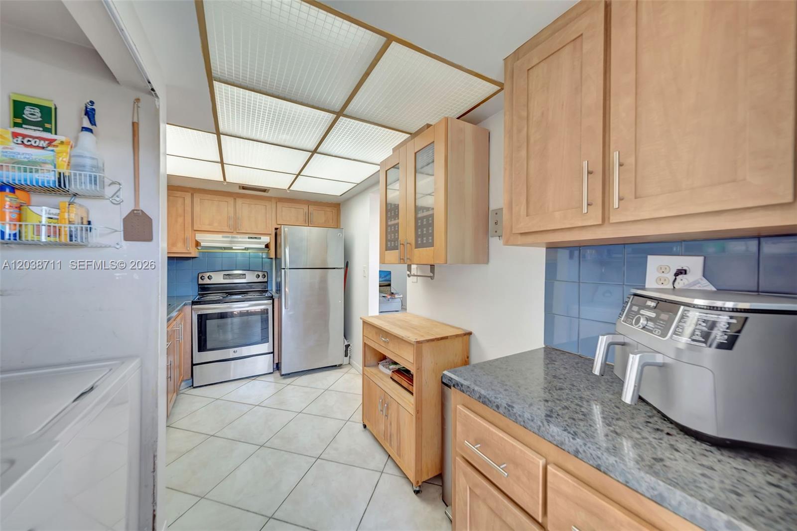 7447 W Sunrise Boulevard 7447 Property Photo 10