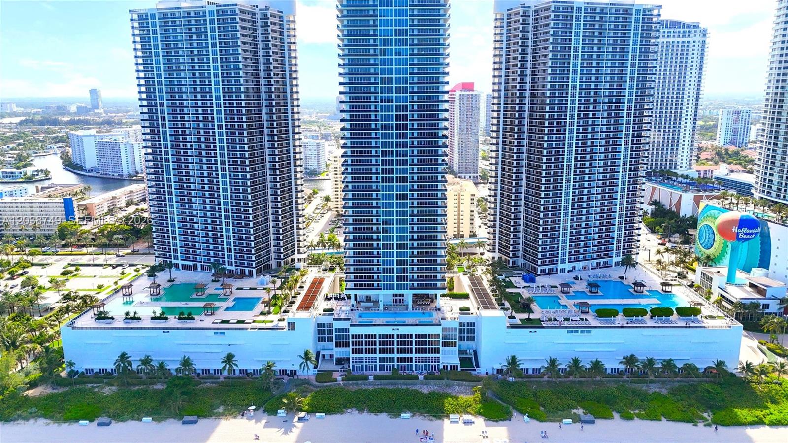 1850 S Ocean Drive 405 Property Photo 22