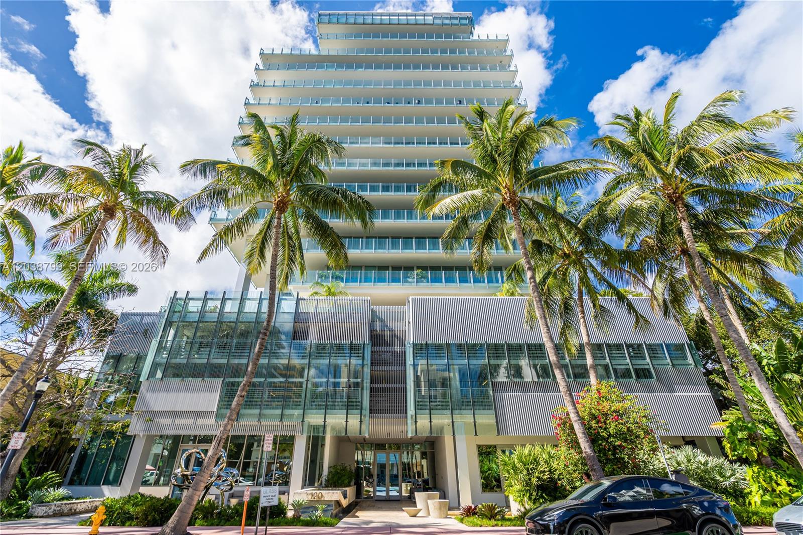 120 Ocean Drive 700 Property Photo 3
