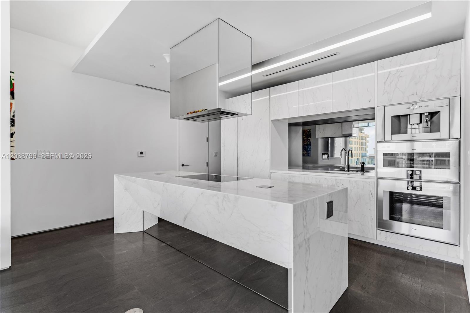 120 Ocean Drive 700 Property Photo 10