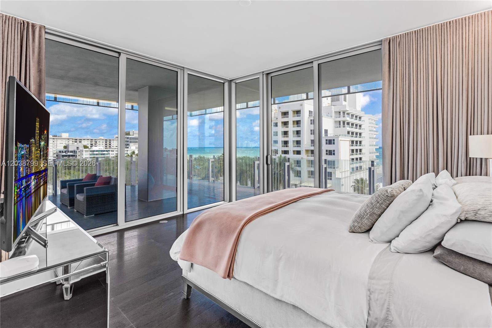 120 Ocean Drive 700 Property Photo 18