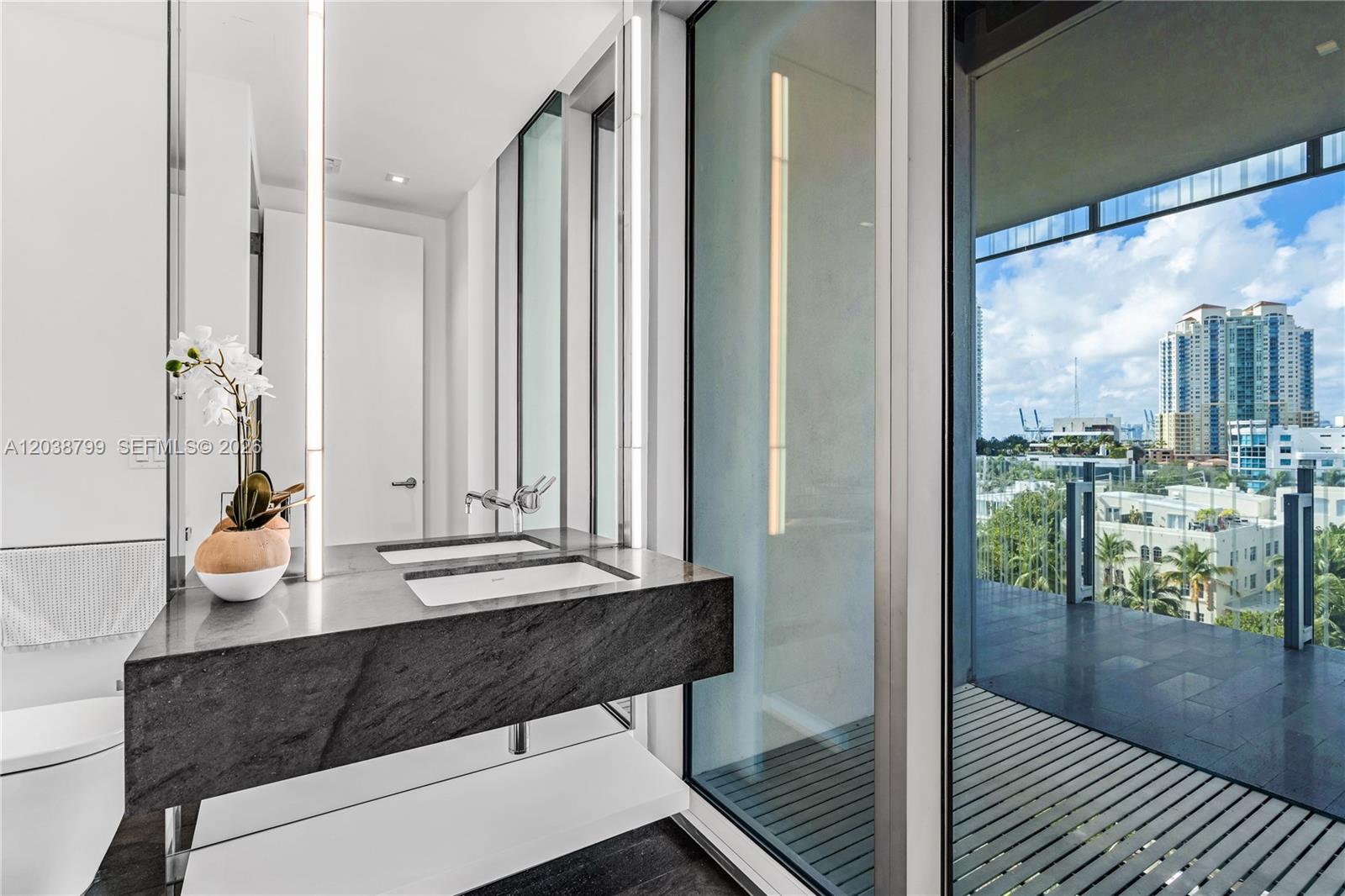 120 Ocean Drive 700 Property Photo 19