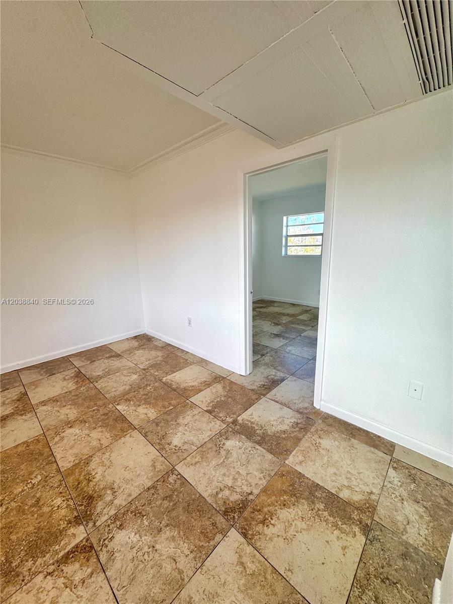 1020 Sw 7th Street 9 Property Photo 7