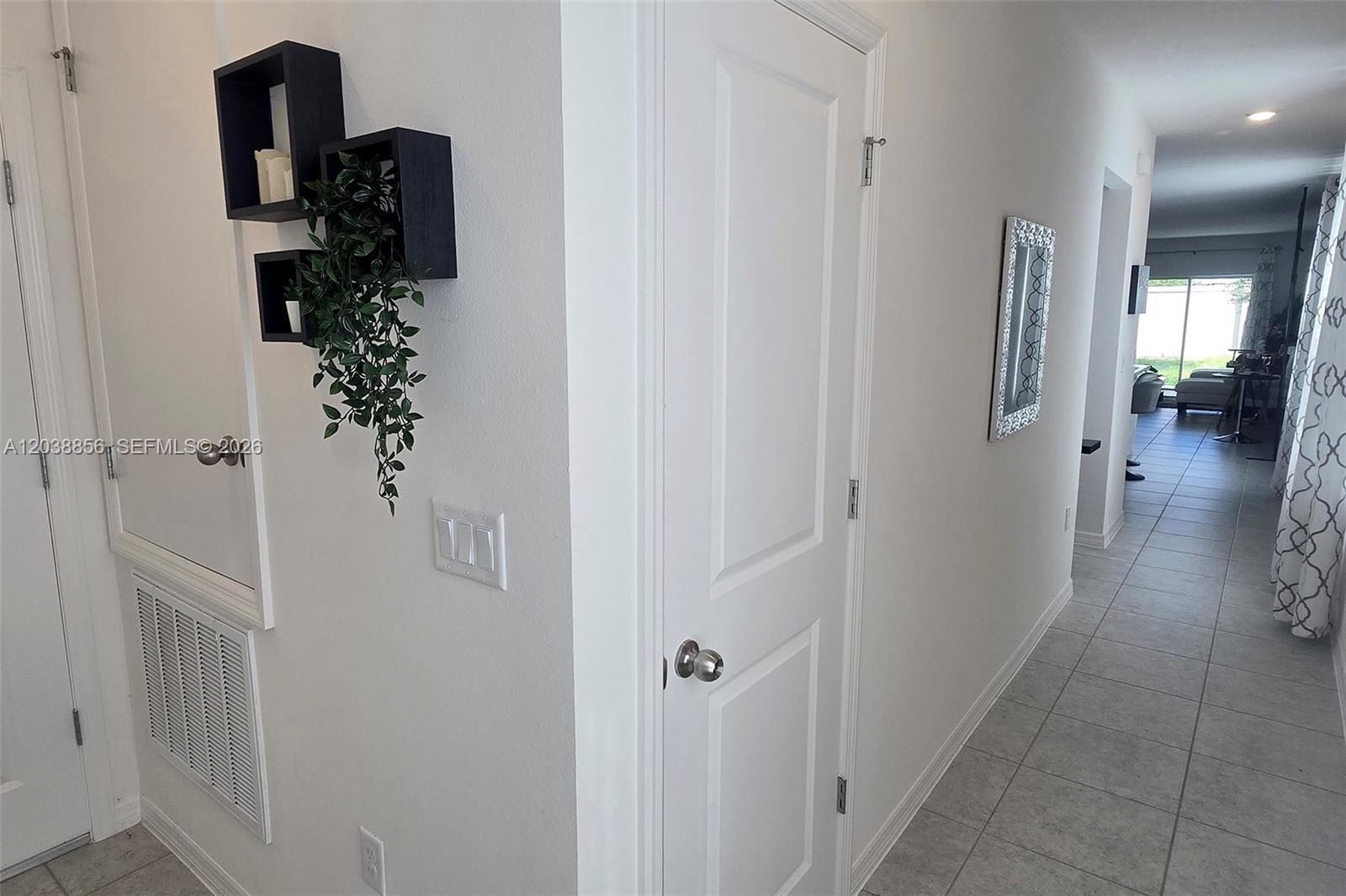5539 Maddie Drive Property Photo 8