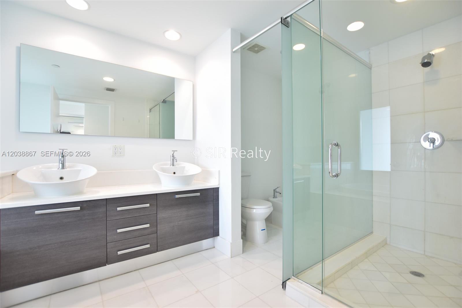 2950 Ne 188th Street 336 Property Photo 16