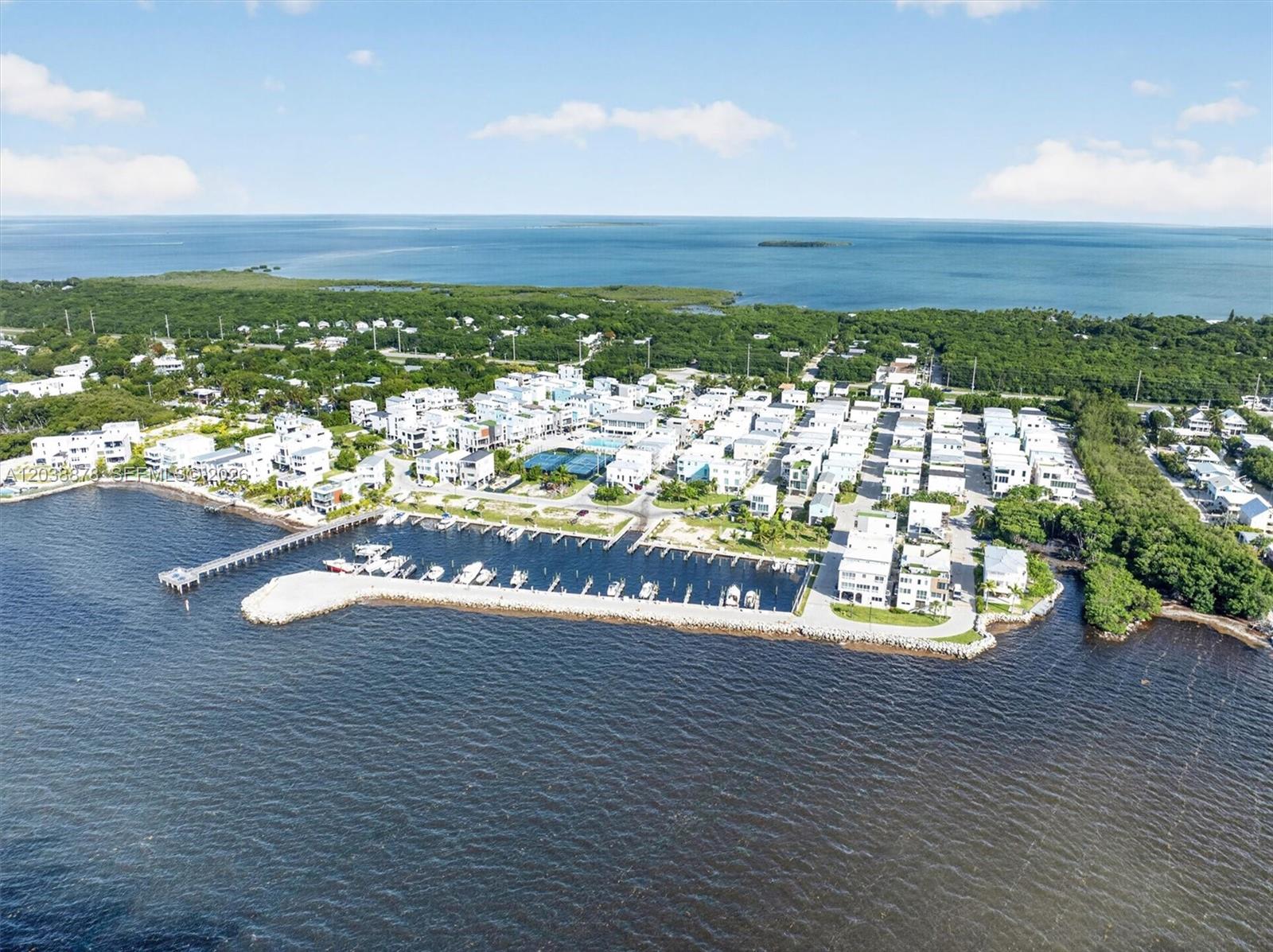 94825 Overseas Highway Property Photo 3